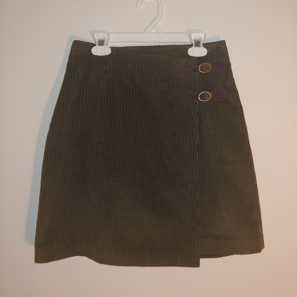 Corduroy skirt